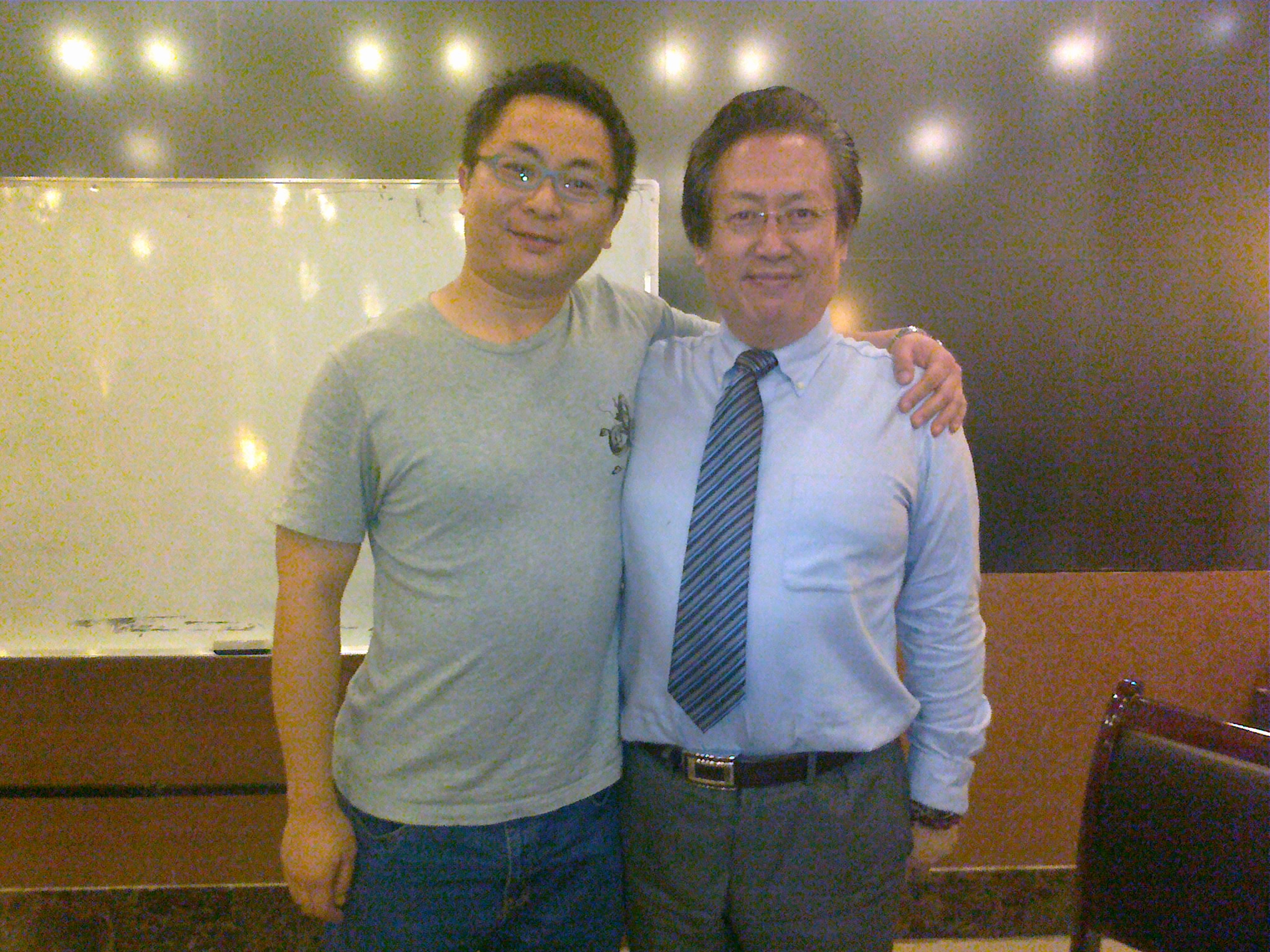 2012070537038249.jpg